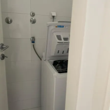 Bloom Near The Апартаменти