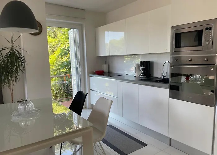 Bloom Near The Lejlighed