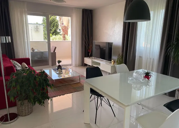 Bloom Near The Appartamento